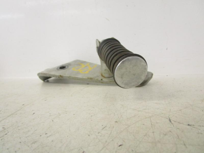 Yamuna フットウェイカーx2のみ 2003 Yamaha XV 250 Virago Front Right Foot Pegs 2UJ-27420-00-00